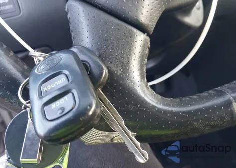 2007 Toyota Corolla S from USA, damaged, VIN 2T1BR32E87C831660